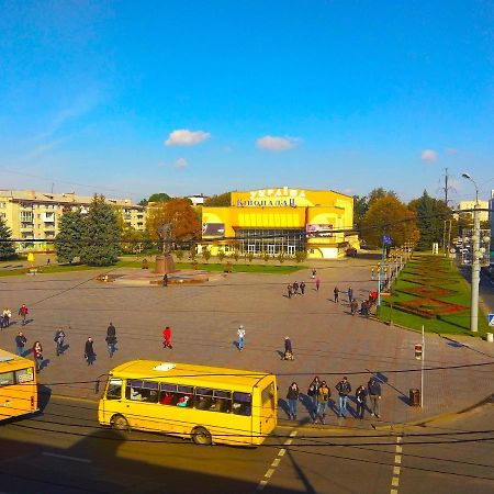 Rivne Hostel Exterior foto