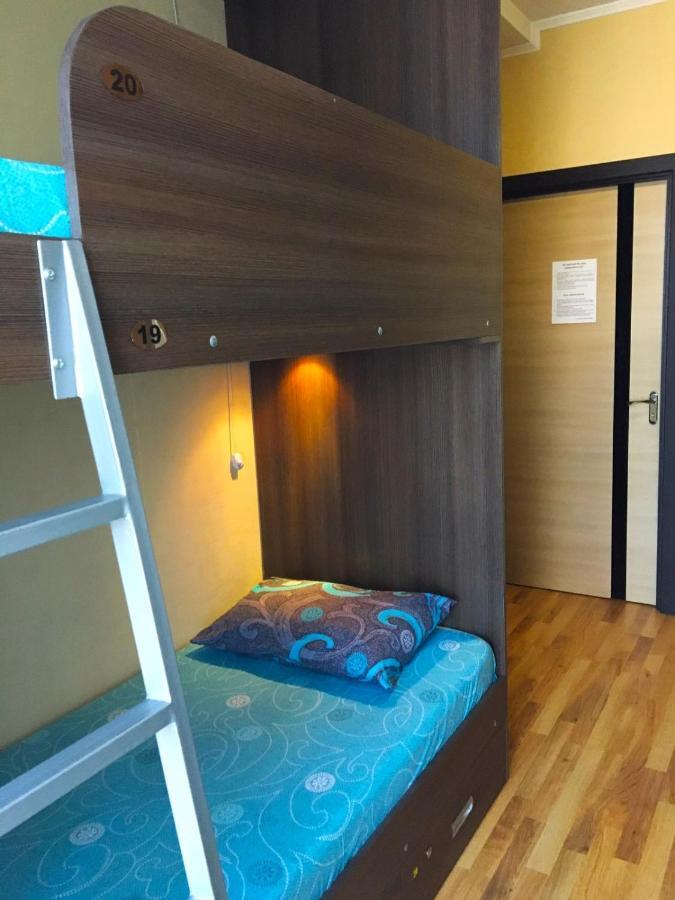 Rivne Hostel Exterior foto